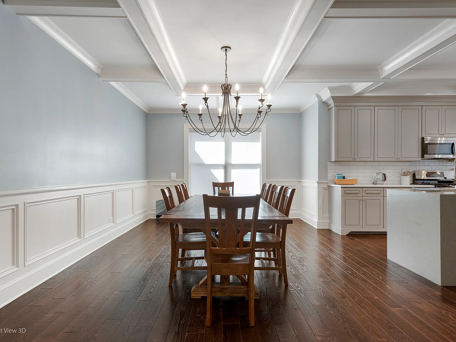 4 bed, 4.5 bath, 5500 sqft, $5,000 — Photo 3