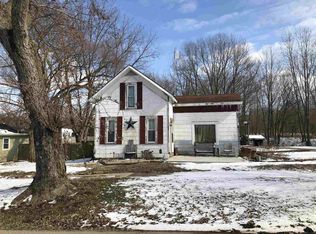 205 N Arnold St, Roann, IN