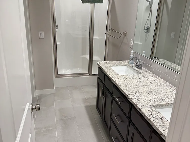 1 Northampton Dr — Photo 8