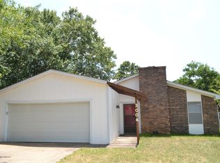 3004 Bluestem Dr, College Station, TX 77845
