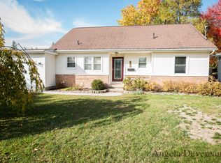 189 Pineview Dr, Alma, MI 48801