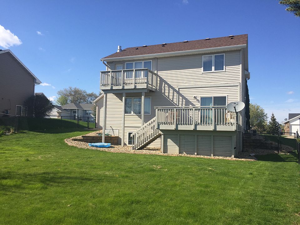 2nd image of 4944 4th St NW