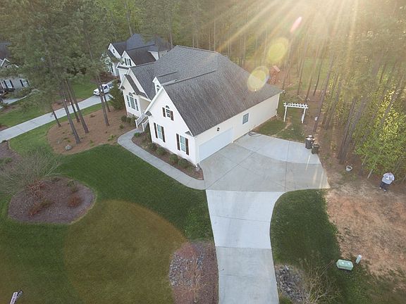 2nd image of 109 Yearling Way