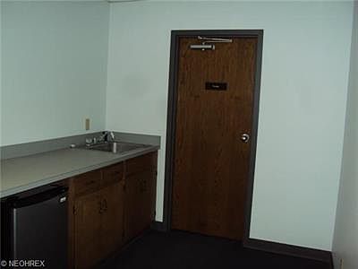 5th image of 231 7th St NW