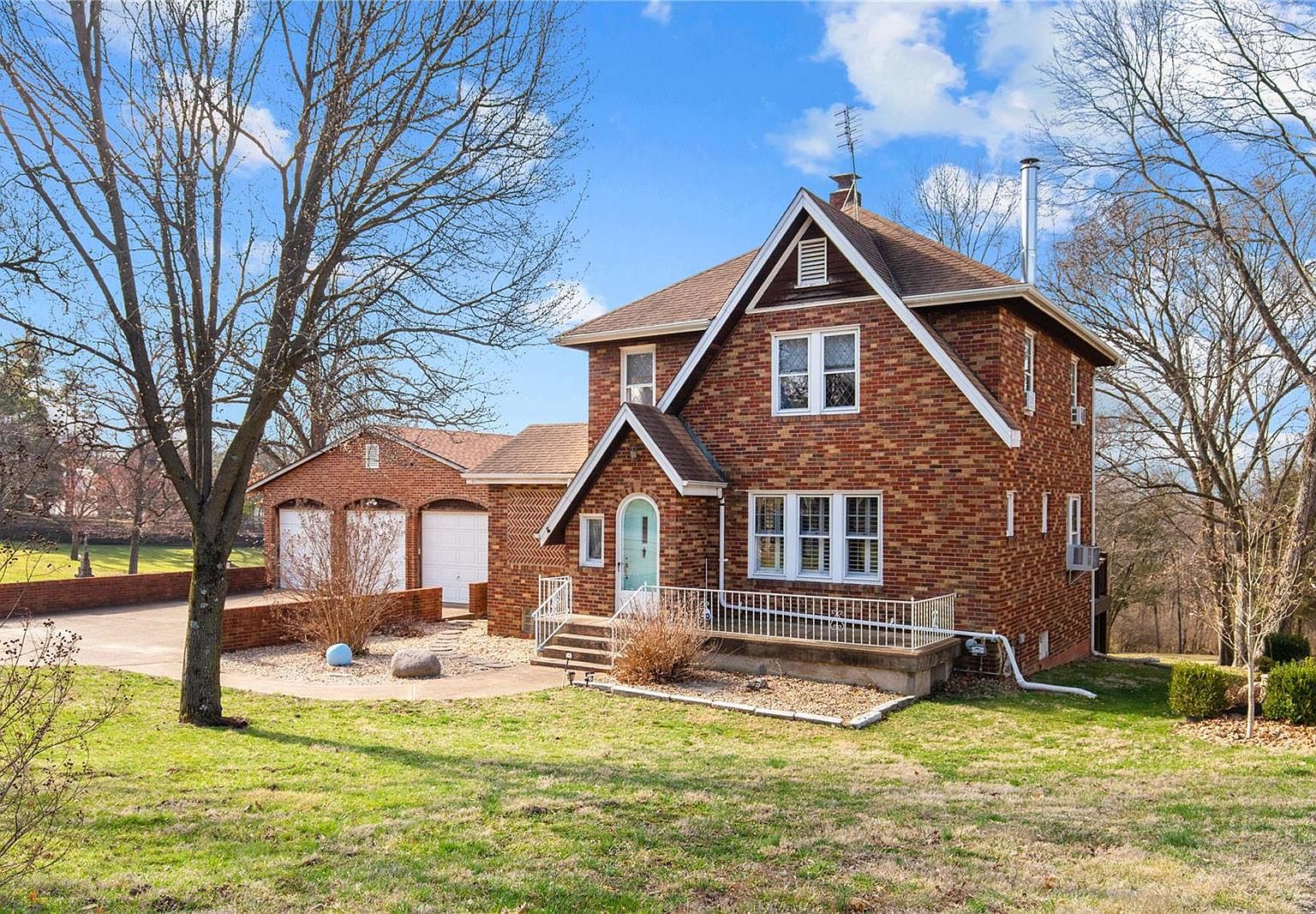 10744 Kennerly Rd, Saint Louis, MO 63128 Zillow