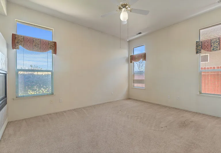 9455 Oakley Ln — Photo 11