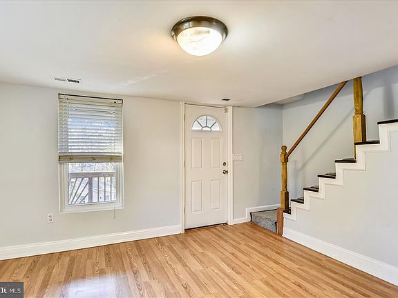 4th image of 155 Haiti St