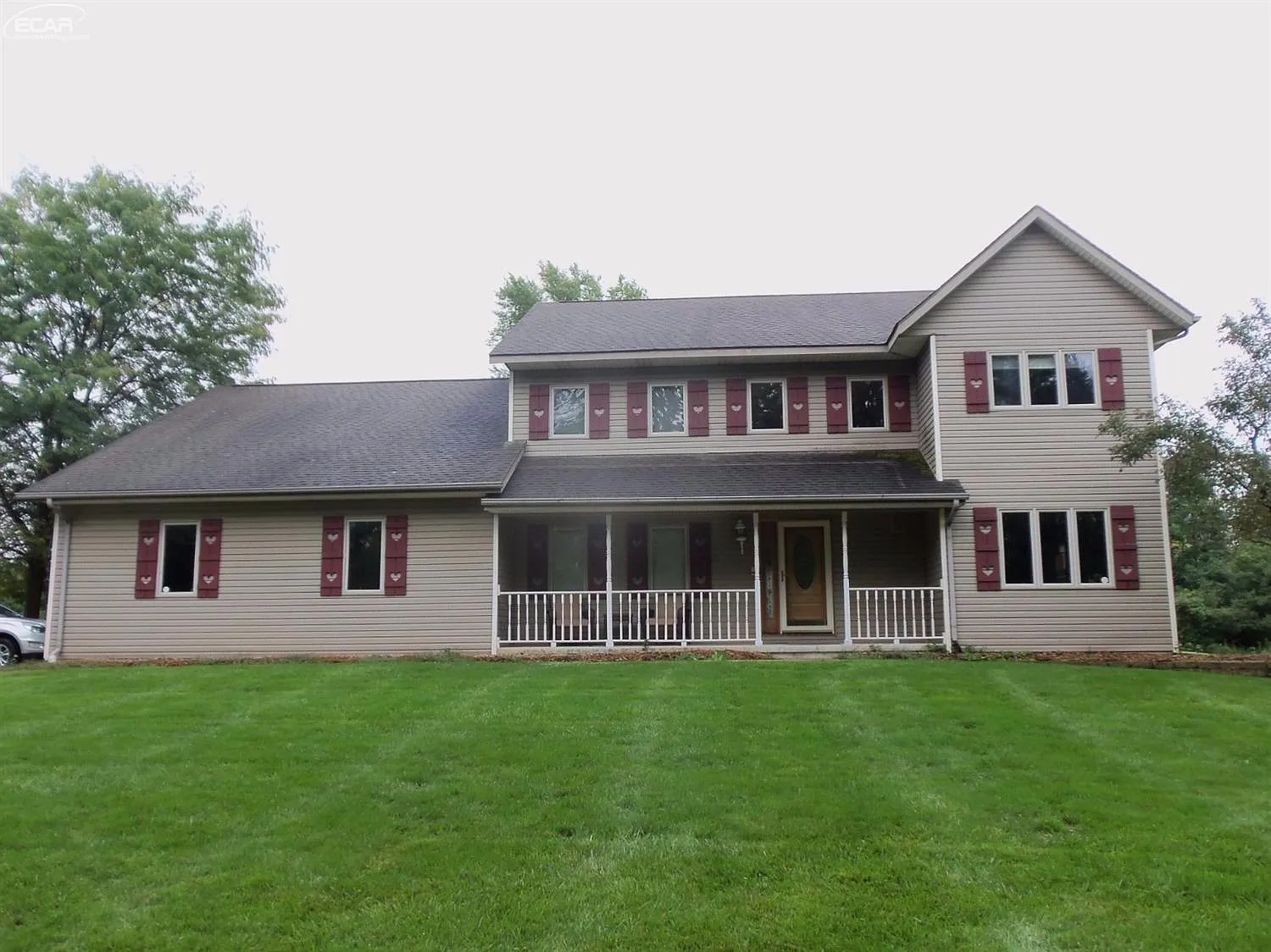 2211 Hinkley Ave photo 1
