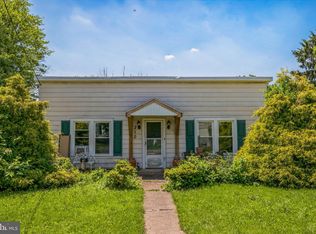 210 Beaver Rd, Harrisburg, PA 17112
