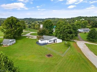 223 Dagg Rd, Parkersburg, WV 26101