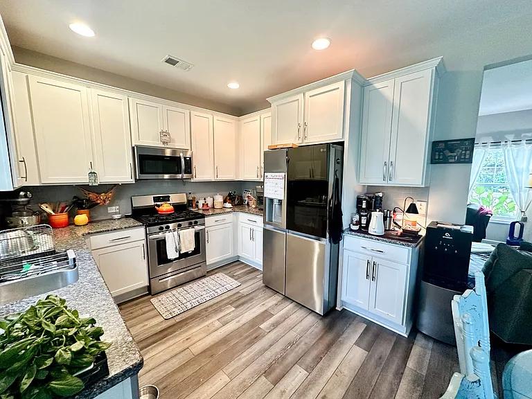 3016 Goldenaster Ct — Photo 6