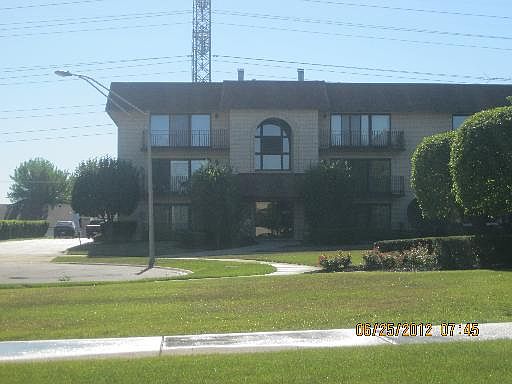 1st image of 7437 Ponderosa Ct Unit 3