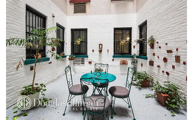 Sold by Douglas Elliman | media 8