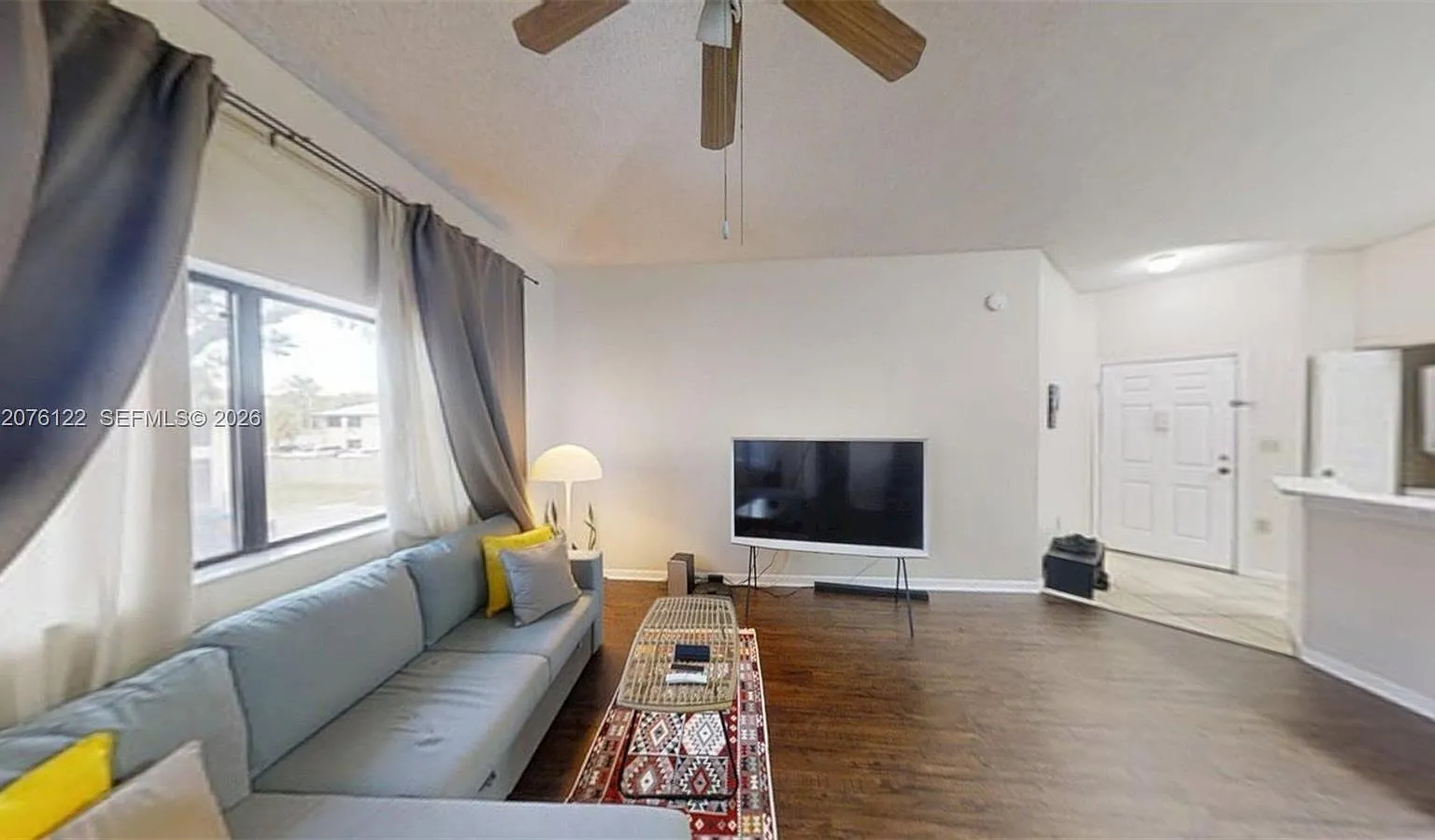Marina Oaks Condo — Photo 3