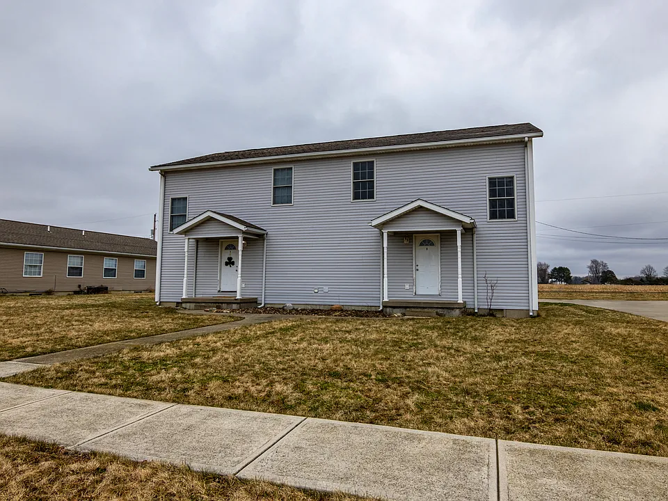 1210 Northernview Dr