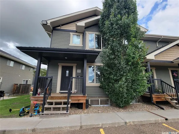 UNIT 53-1809 47 AVENUE, Lloydminster, SK S9V 1W3