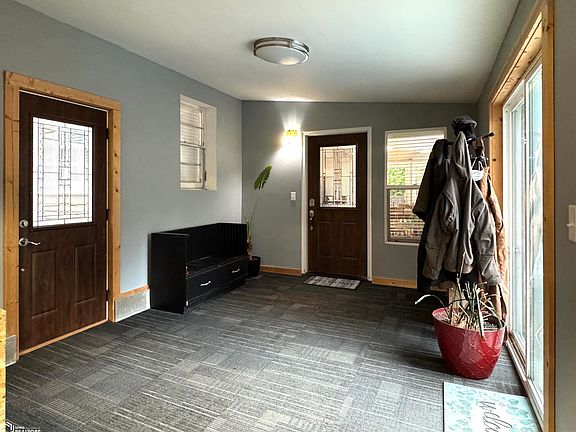 4th image of 435 W N St