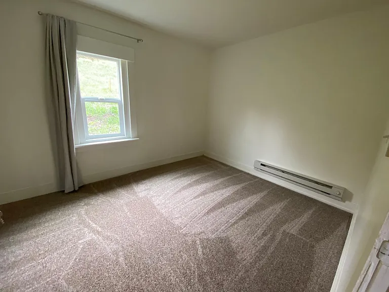 410 S McGillen Ave — Photo 18