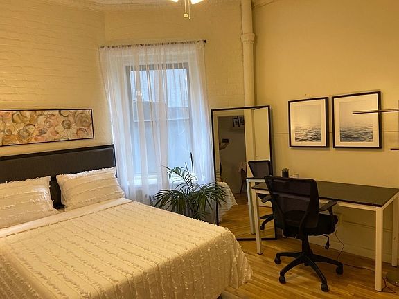 5th image of 336 Canal St APT 4W