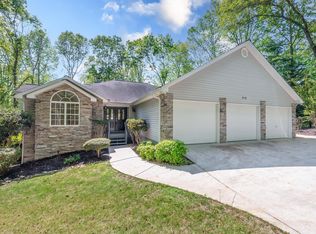 210 Bluff Ridge Rd, Cleveland, SC 29635