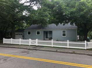 101 Pleasant St, Manchester, MA 01944