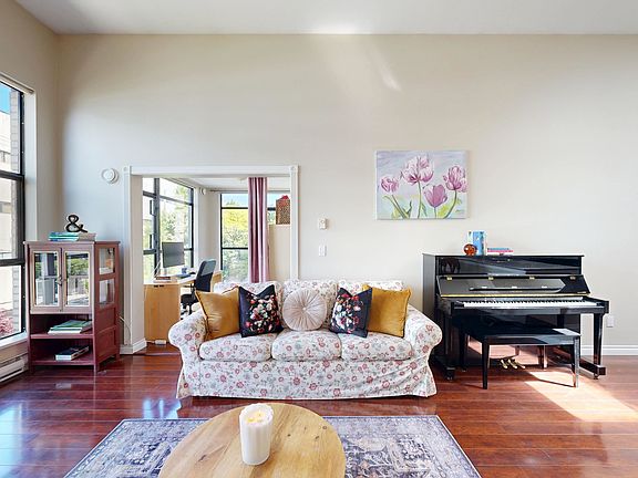 4th image of 2181 W 10th Ave #409