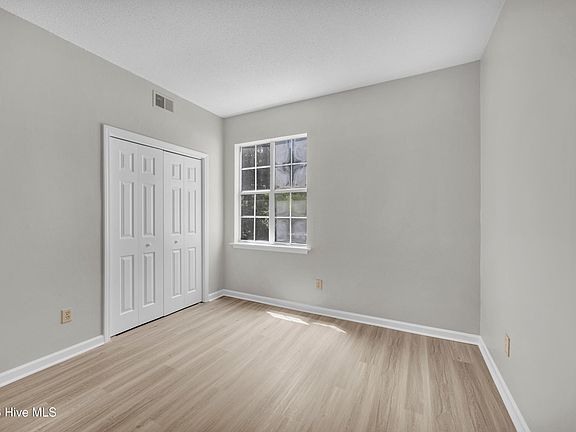 5th image of 4210 Wilshire Boulevard #103 B