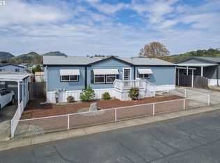 221 NW Bree Dr, Winston, OR