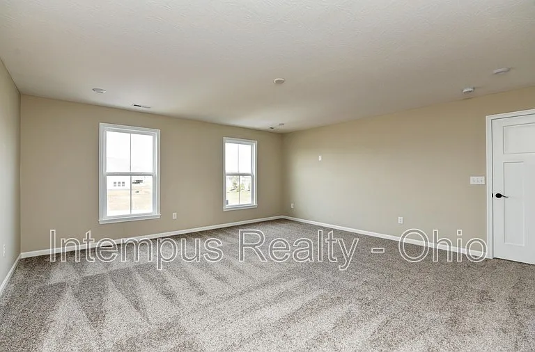1003 Beehive Grv — Photo 20