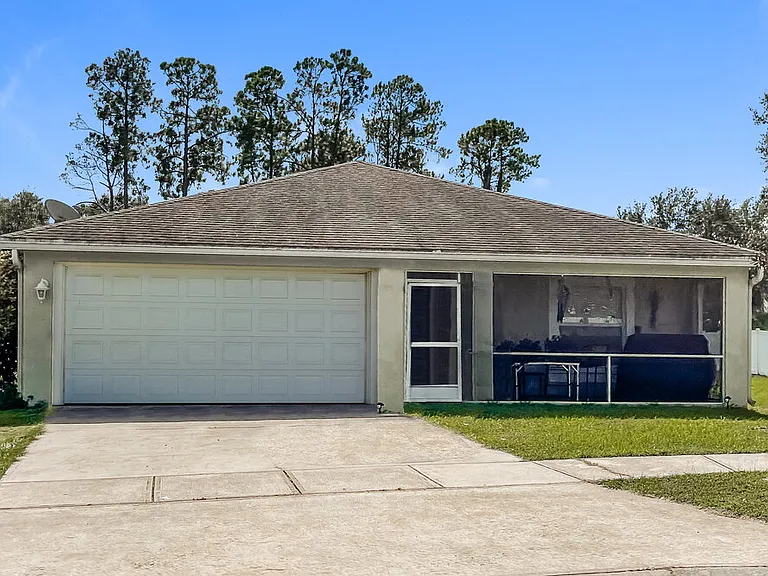 1916 Wallace Manor Dr — Photo 1