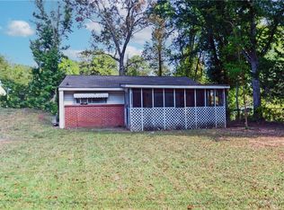 443 Ridgecrest Dr, Riverdale, GA 30274