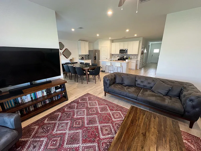 4007 Pierce Place Ln — Photo 4
