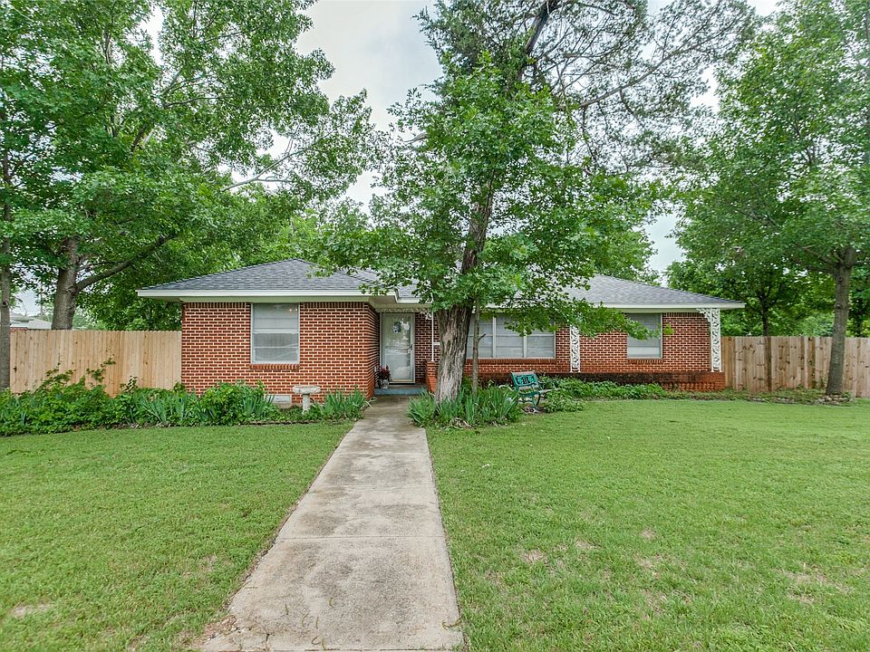 1st image of 404 Highland Blvd