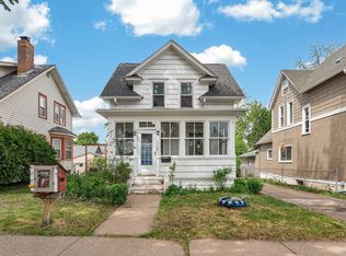 1363 Thomas Ave, Saint Paul, MN 55104