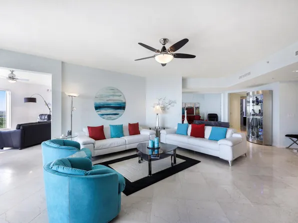 1060 Borghese Ln APT 1406, Naples, FL 34114