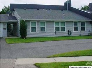 25 Sutton Dr, Brick, NJ 08724