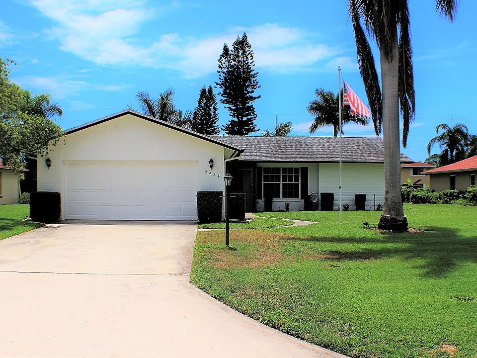 1st image of 4424 Beechwood Lake Dr
