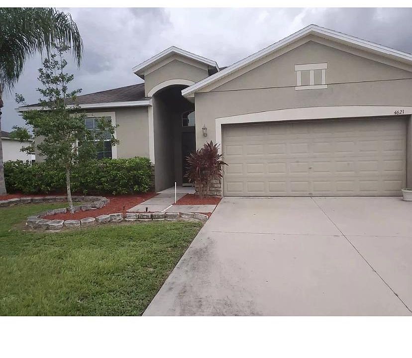 1st image of 4621 Harts Brook Ln