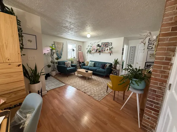409 Main St #103, Biddeford, ME 04005