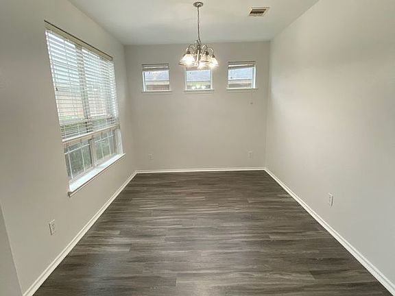 3rd image of 9602 Blue Bonnet Dr