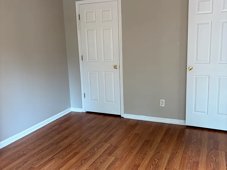 4214 Holly Tree Dr — Photo 16