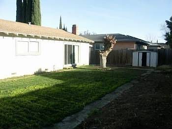 4th image of 1209 Mission Dr