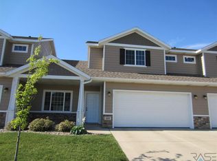 103 W 81st St, Sioux Falls, SD 57108