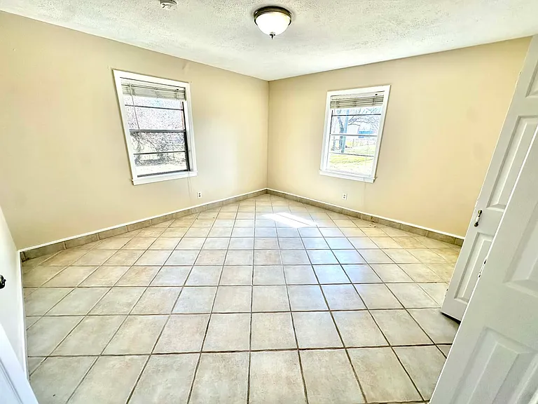13426A Conklin Ln — Photo 6