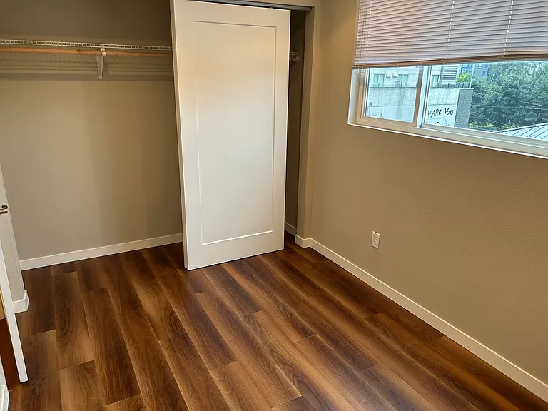 5033 15th Ave NE #1007 — Photo 13