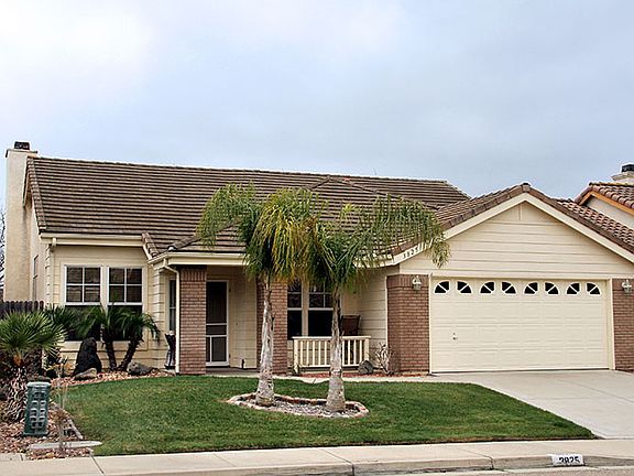 2nd image of 3825 Mira Loma Dr