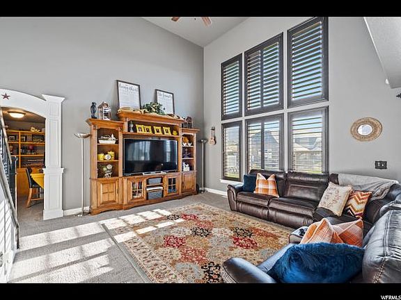 5th image of 1637 S Landview Dr