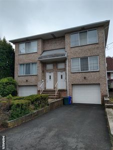 436 Brinkerhoff Ave, Fort Lee, NJ, 07024