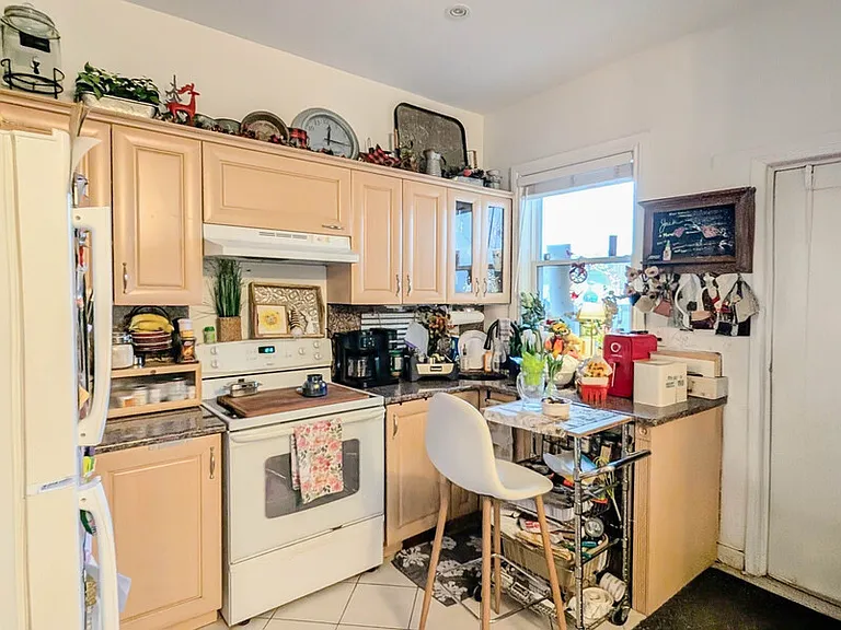 54 West Ave N #2 — Photo 8