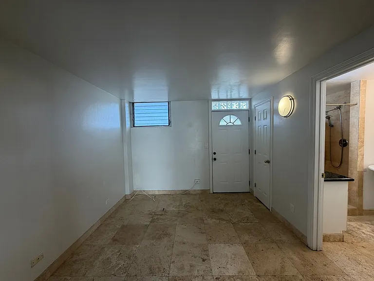 254 Kaiulani Ave — Photo 7